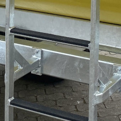 <b>Leiter</b><br>Zum einfachen erreichen des Domdeckels